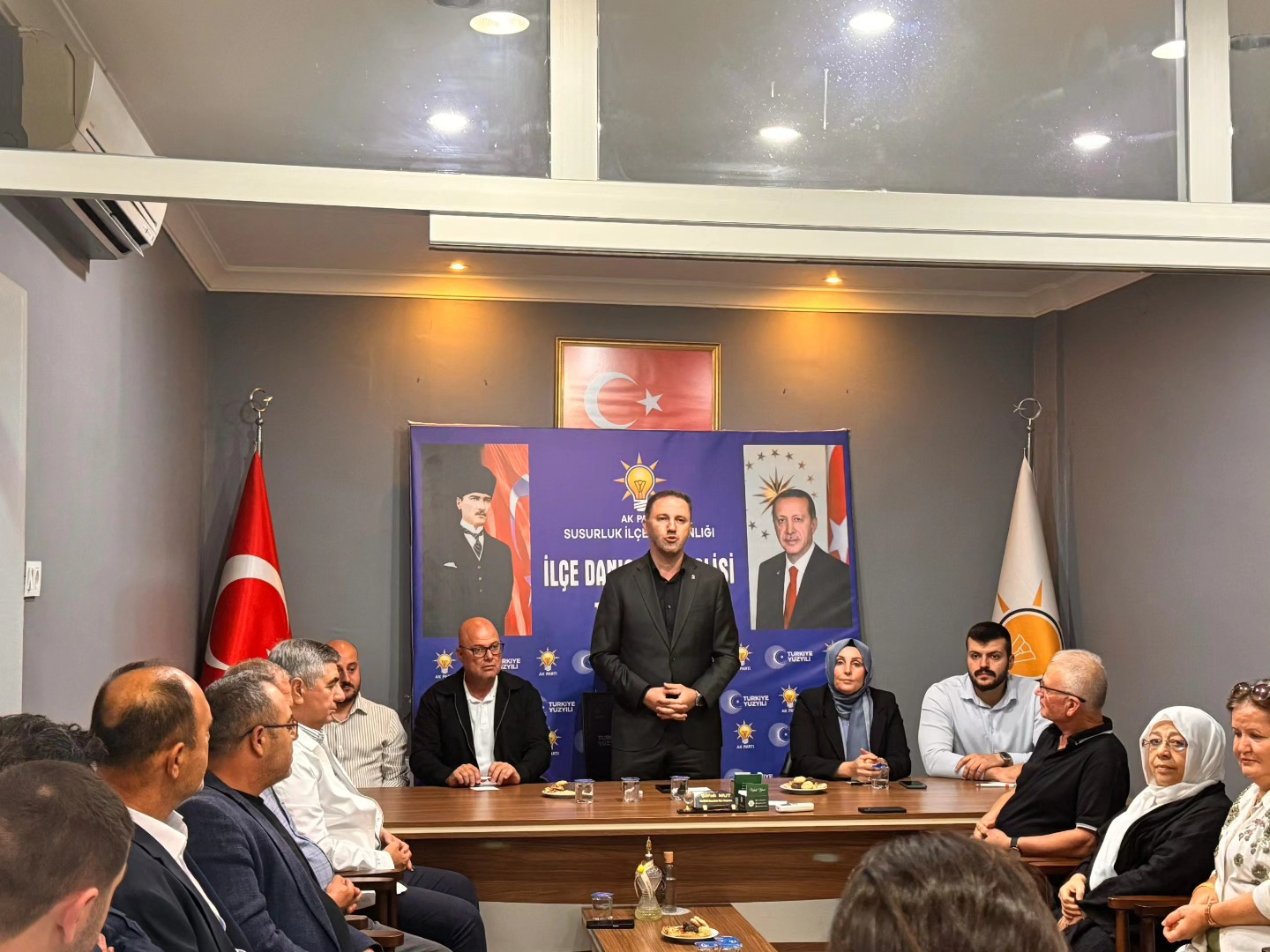 AK Parti Susurluk Teşkilatı'ndan Birlik Mesajı   Daraltılmış Danışma Meclisi Toplantısı Gerçekleştirildi