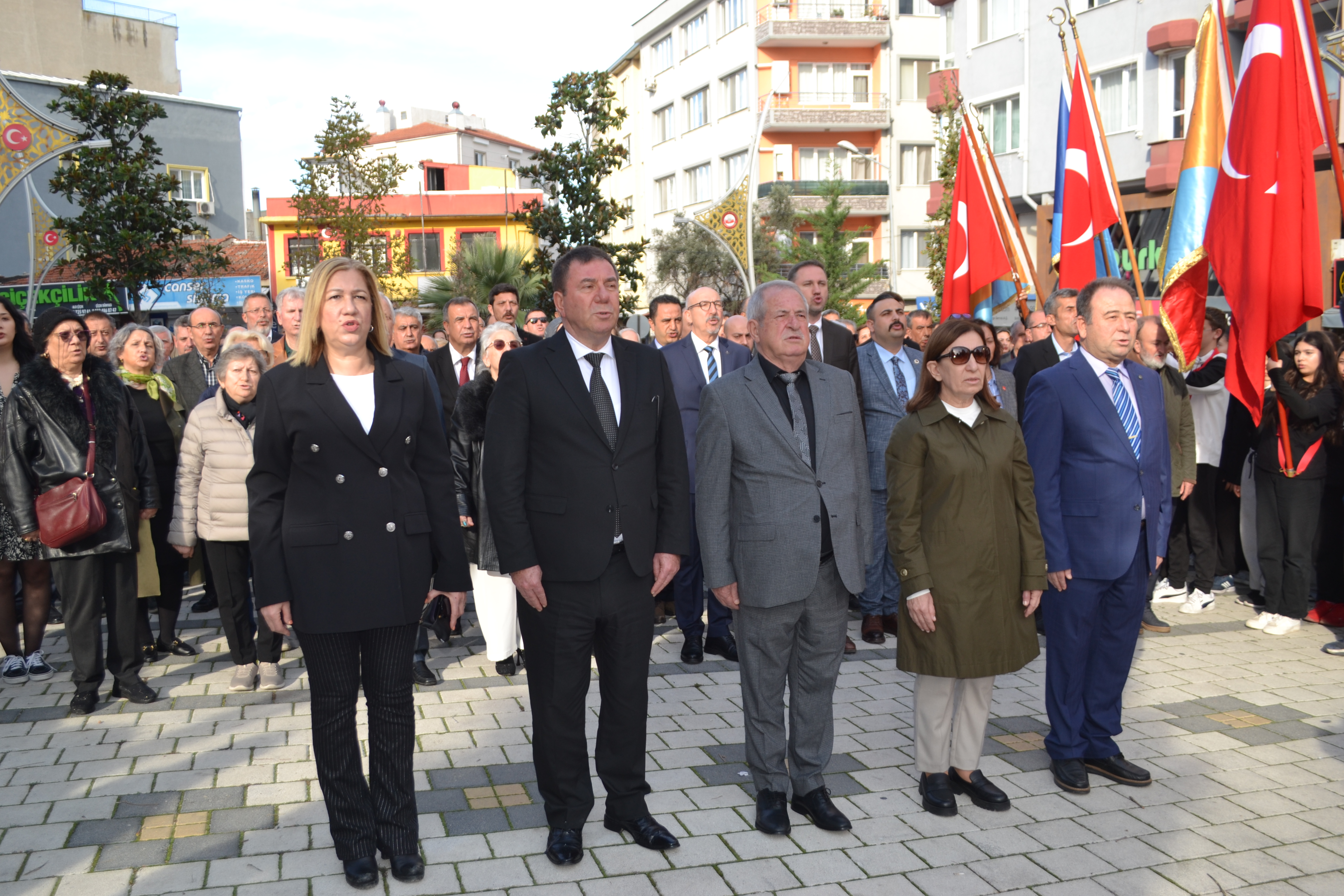 Susurluk’ta 24 Kasım Öğretmenler Günü Coşkuyla Kutlandı