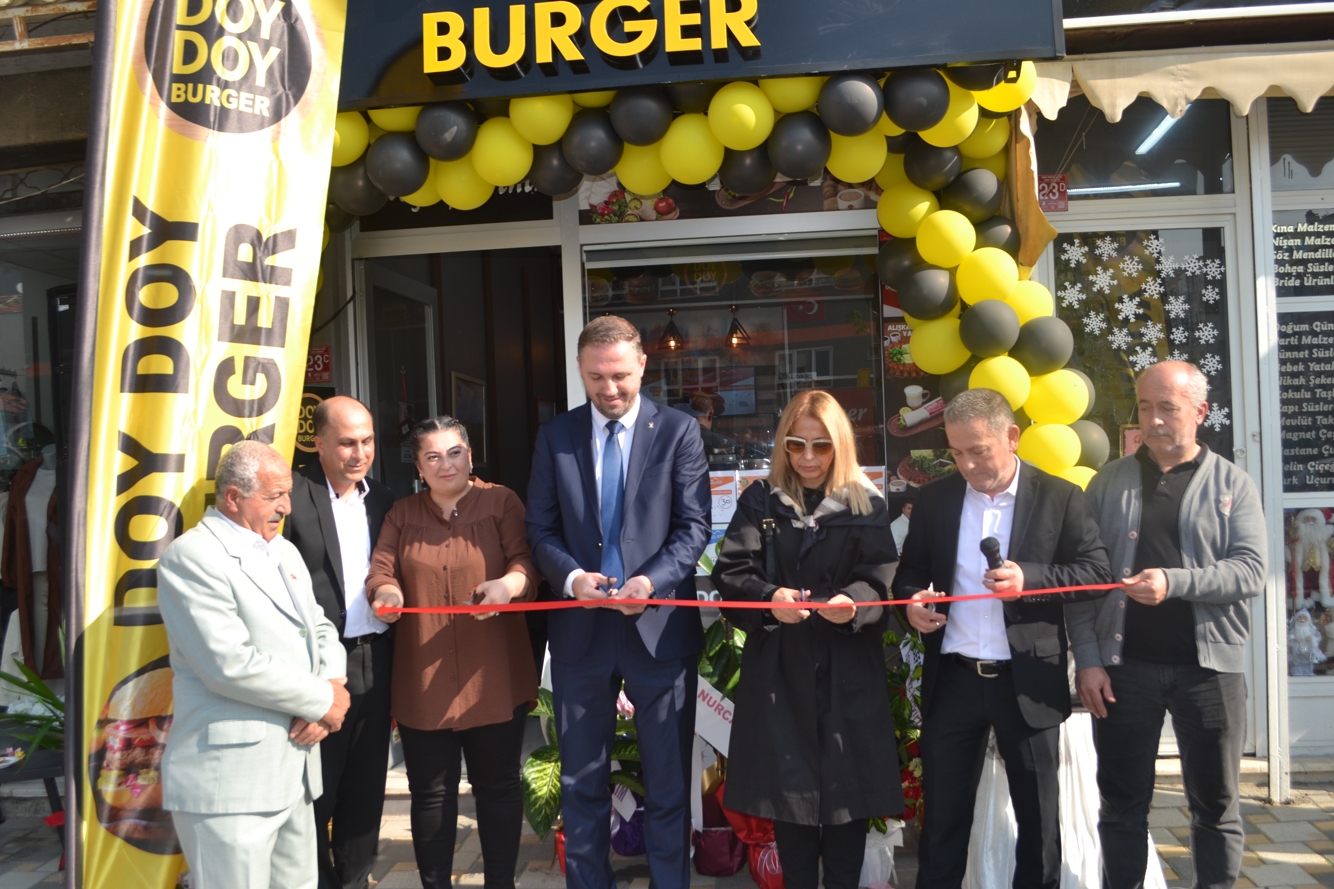 Doy-Doy Burger Hizmete Açıldı